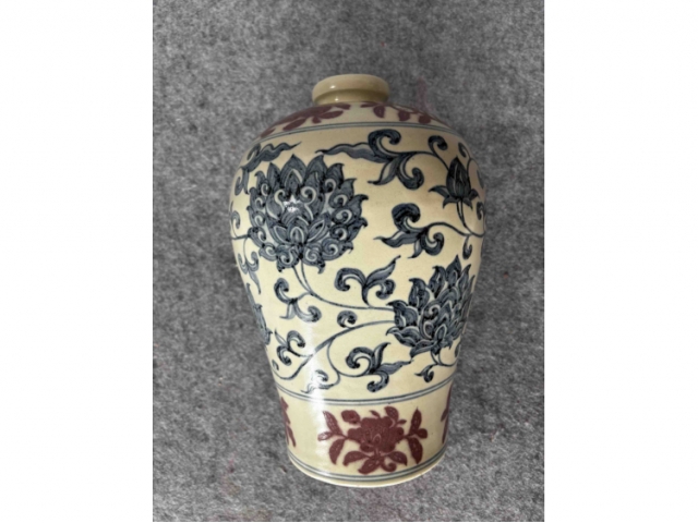 青花釉里红瓷器