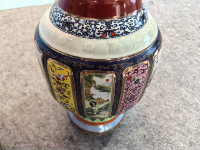 鎏金珐琅彩青花大瓶