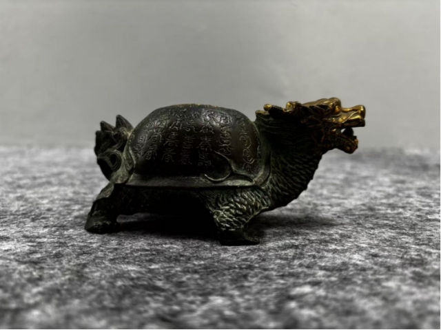 青铜龙龟摆件