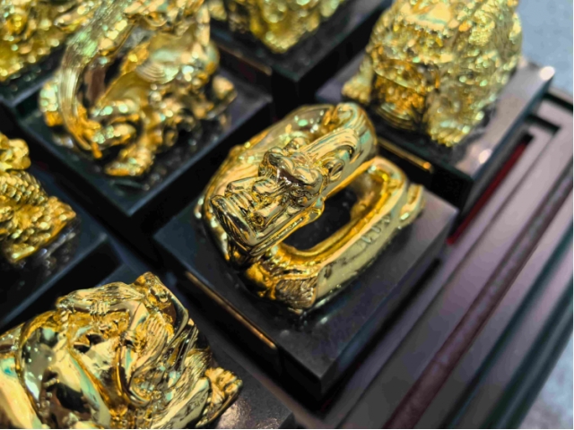 民间旧藏-九龙组玺